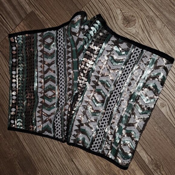 Feel Forever 21 in Sequin Fun Shorts 💄 💍💄 💍 - Picture 5 of 5